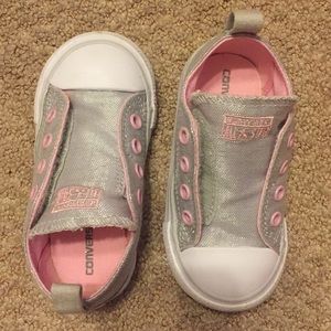 Toddler Girl Converse Size 6 Metallic Grey, Pink